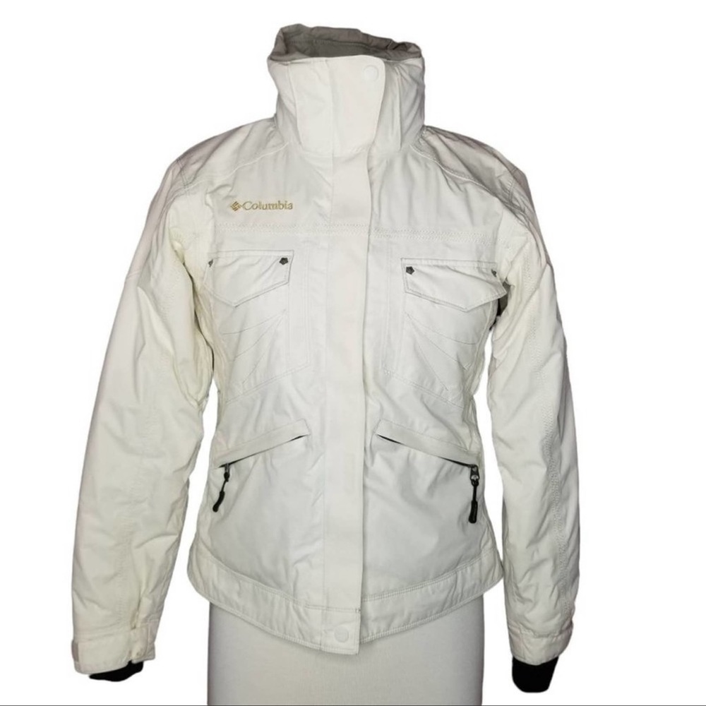 Womens Columbia Titanium Omni Tech Waterproof snowboard/ski jacket